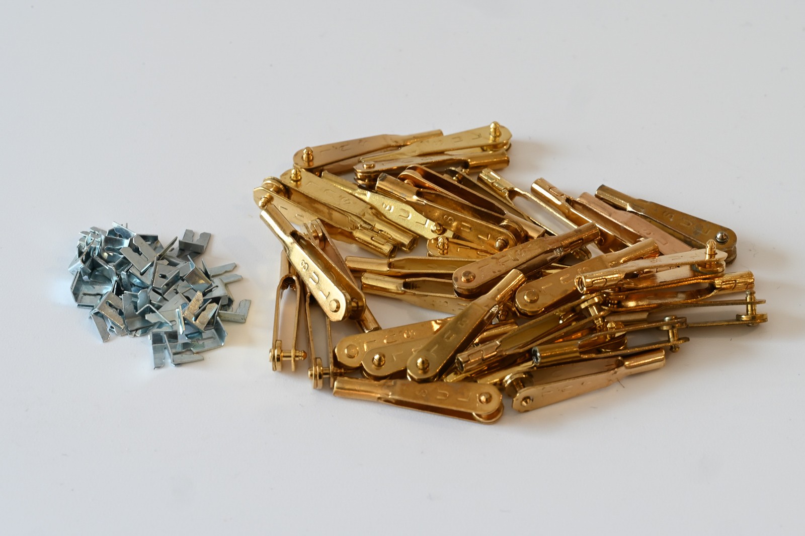 Sullivan Gold-N-Clevis Sullivan Gold-N-Clevis